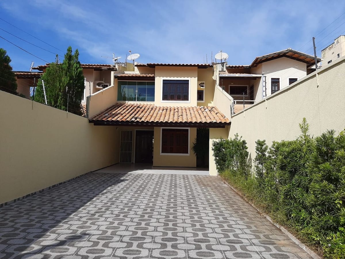 Casa duplex com 3 suítes à venda, 182 m² por R$ 650.000 - Cambeba - Fortaleza/CE