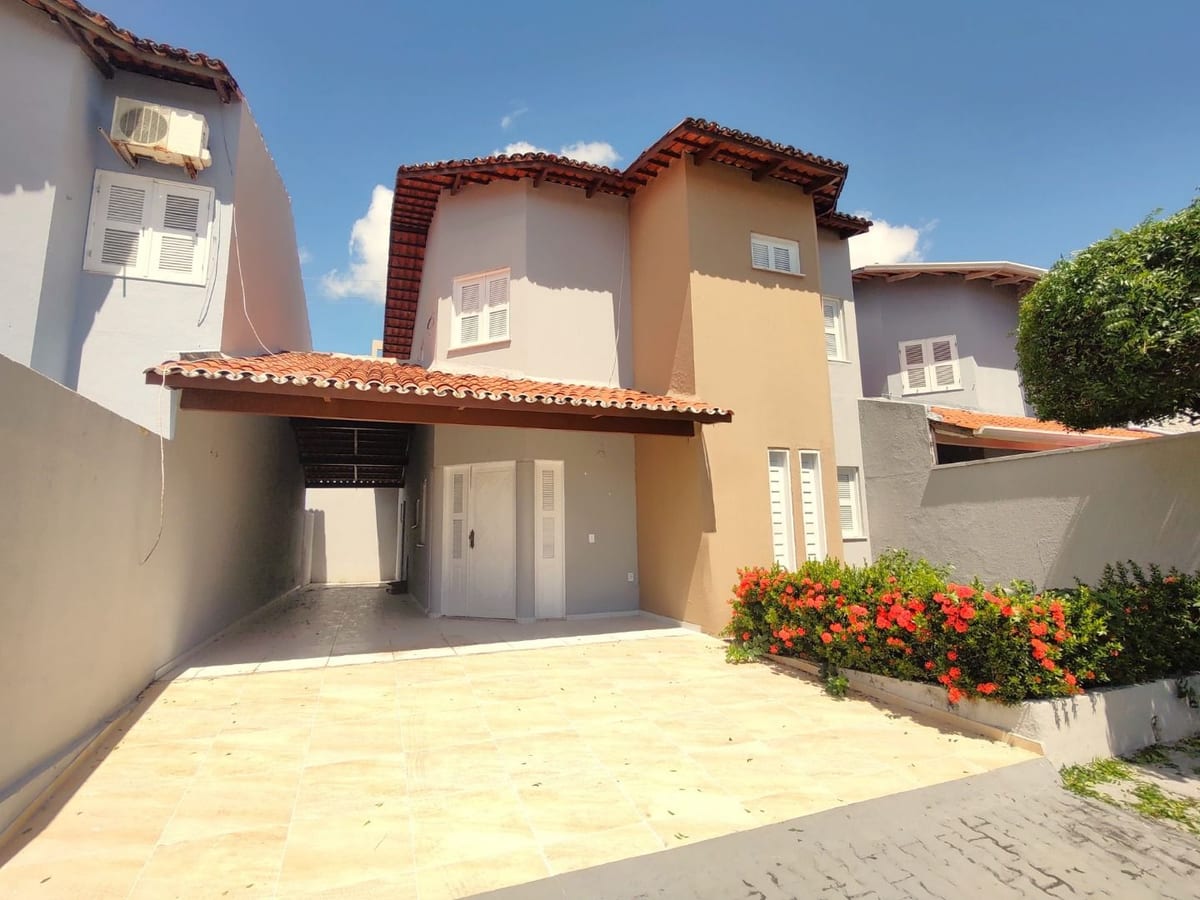Casa com 4 dormitórios à venda, 118 m² por R$ 650.000,00 - José de Alencar - Fortaleza/CE