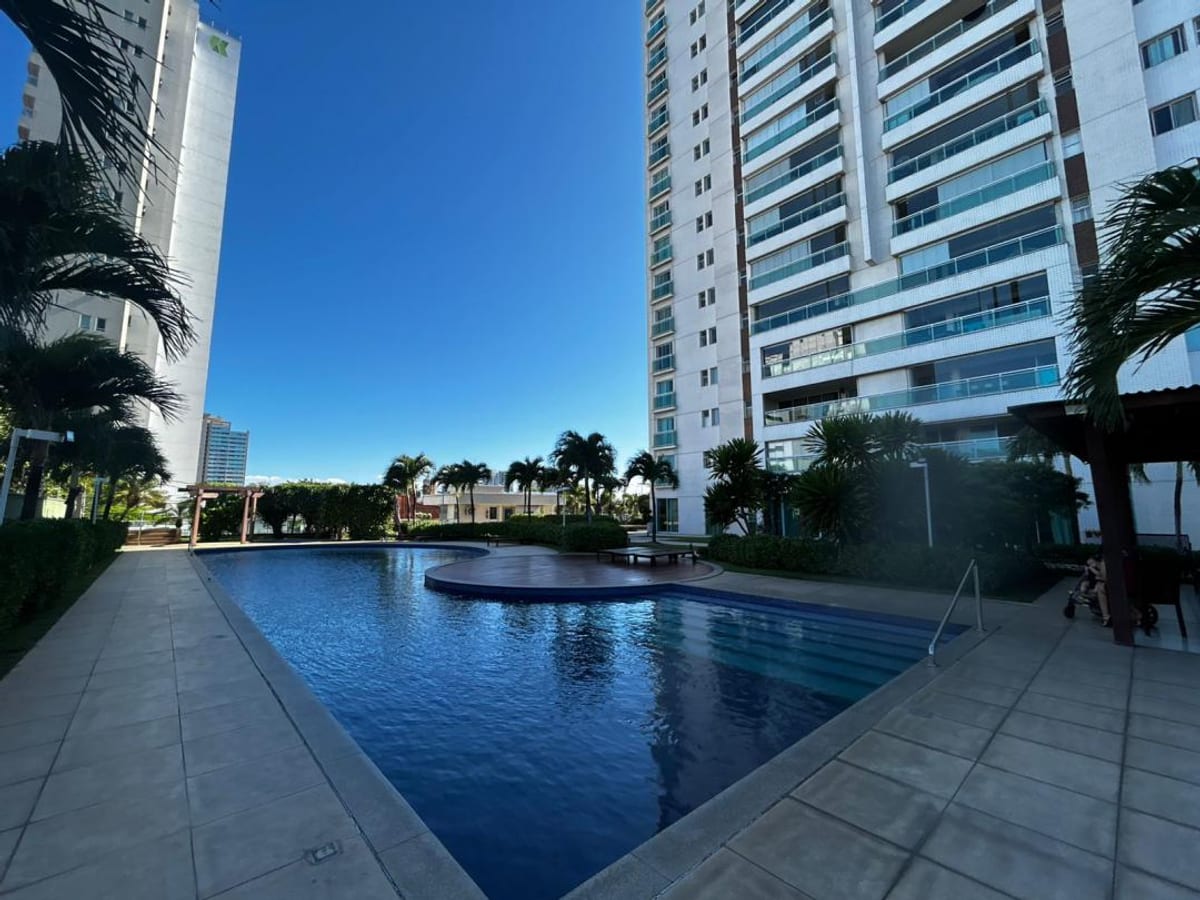 Apartamento à Venda | 3 Suítes | 133m² | Condomínio East Tower – Luciano Cavalcante